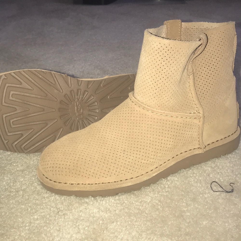 Ugg Classic Unlined Mini Bootie 8